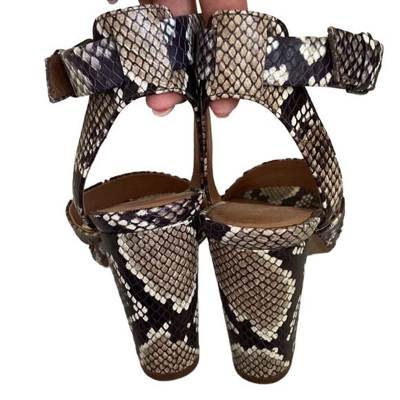Madewell The Liv Asymmetrical Ankle Strap Snake Embossed Leather Sandals size 6 - Picture 11 of 13